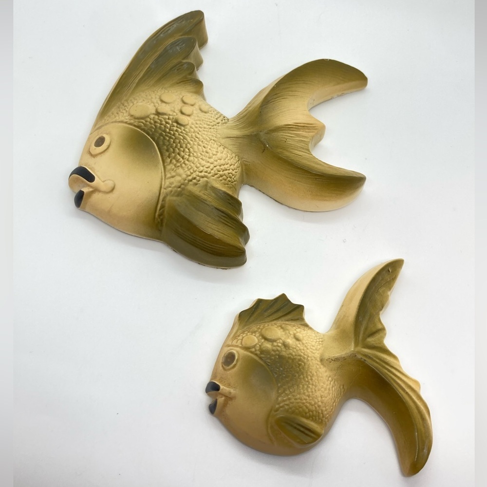 Vtg 50’s Chalkware Pair of Green Fish Wall Art Decor Set